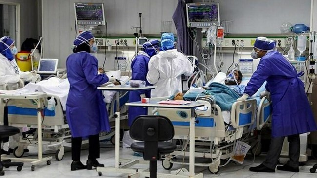 أعلنت وزارة الصحة الإیرانیة، السبت، أنه تم تحدید 608 حالات إصابة جدیدة بفیروس کورونا فی جمیع أنحاء البلاد خلال الـ24 ساعة الماضیة، مضیفة أن 22 مریضا توفوا فی نفس الفترة الزمنیة.
