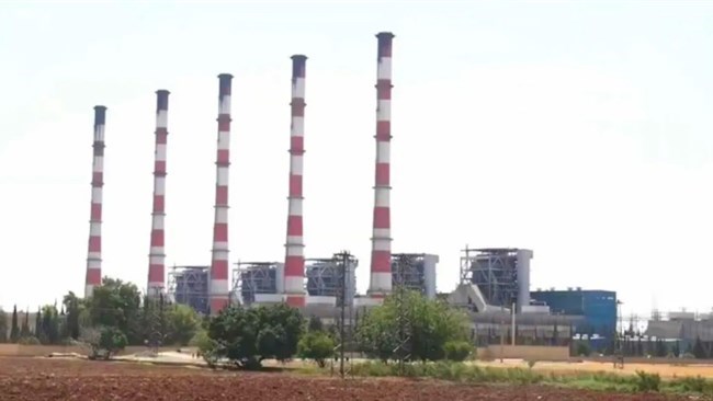 تمکنت مجموعة مَبنا الإیرانیة من إعادة تشغیل جزء من محطة الطاقة الحراریة فی مدینة حلب شمال سوریا.
