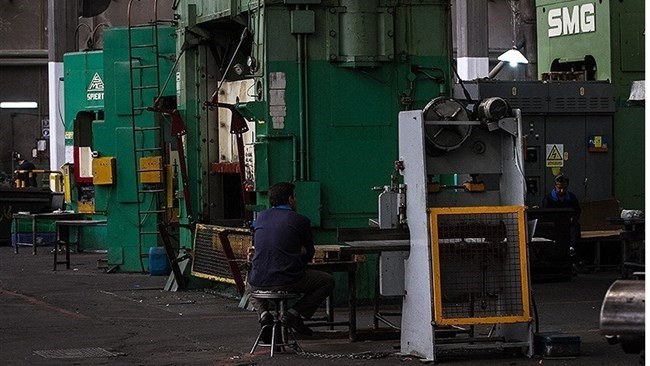 أصدرت  (ICCIMA) أحدث بیانات (PMI) فی البلاد للشهر المالی شهریور، والتی أظهرت أن ظروف العمل فی جمیع أنحاء الاقتصاد ظلت فی حالة انکماش للشهر الثامن عشر على التوالی، على الرغم من التحسن الهامشی خلال الفترة السابقة.