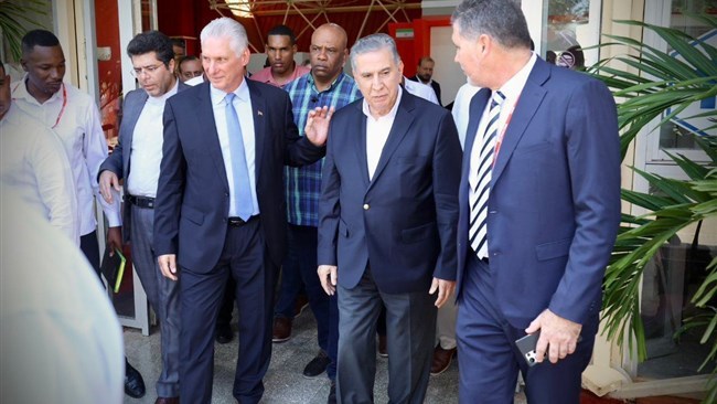 انضم ممثل الأعمال الإیرانی الأعلى إلى الوفود العالمیة فی افتتاح معرض هافانا الدولی (FIHAV 2025) یوم الاثنین، مما یسلط الضوء على جهود طهران لتوسیع المشارکة الاقتصادیة مع کوبا.