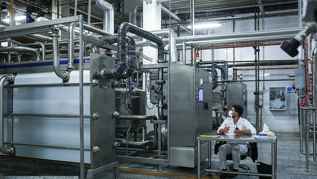 أصدرت غرفة التجارة والصناعة والمناجم والزراعة الإیرانیة (ICCIMA) بیانات مؤشر مدیری المشتریات الجدیدة للبلاد للشهر المالی خرداد (22 مایو - 21 یونیو 2025) والتی تظهر العودة إلى الانکماش بعد النمو الهامشی فی الشهر السابق.