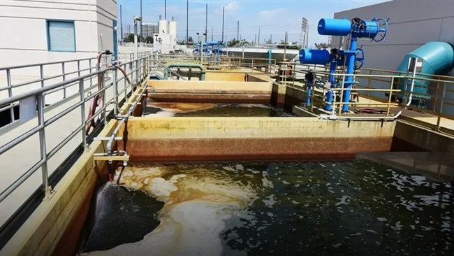 أعربَ اتّحادُ صناعةِ المیاه فی إیران، عن جاهزیّتِه للمساهمةِ فی إعادة بناء البُنى التحتیّة والمنشآتِ المائیّة التی تضرّرت خلال أکثر من خمسةِ أسابیع من الغزوِ الأمیریکی–الإسرائیلی المستمرّ ضدّ البلاد.