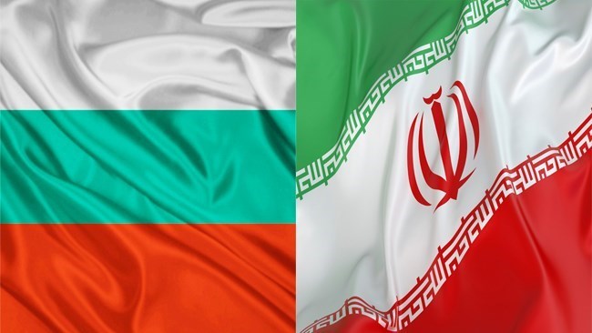 أعلنت اللجنة التجاریة المشترکة بین إیران وبلغاریا أن بلغاریا یمکن أن تلعب دوراً رئیسیاً فی تسهیل التجارة بین إیران وأوروبا ودول أخرى وسط الحصار البحری الذی یؤثر على الموانئ الجنوبیة لإیران.
